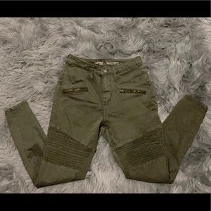 Women’s Military Green Super Stretch moto Jeggings